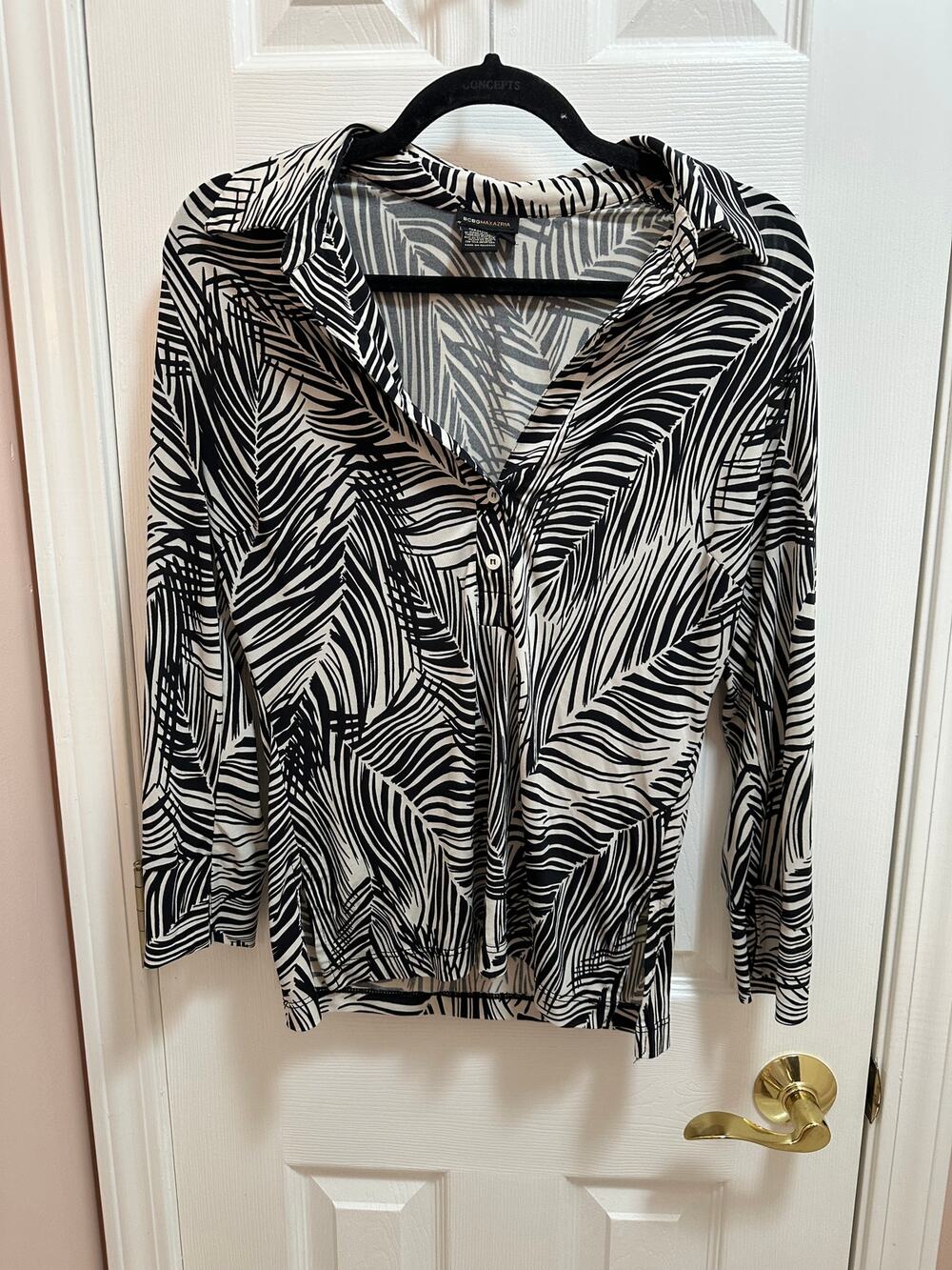 BCBG Max Azria Blouse Size M Black/White Botanical Print